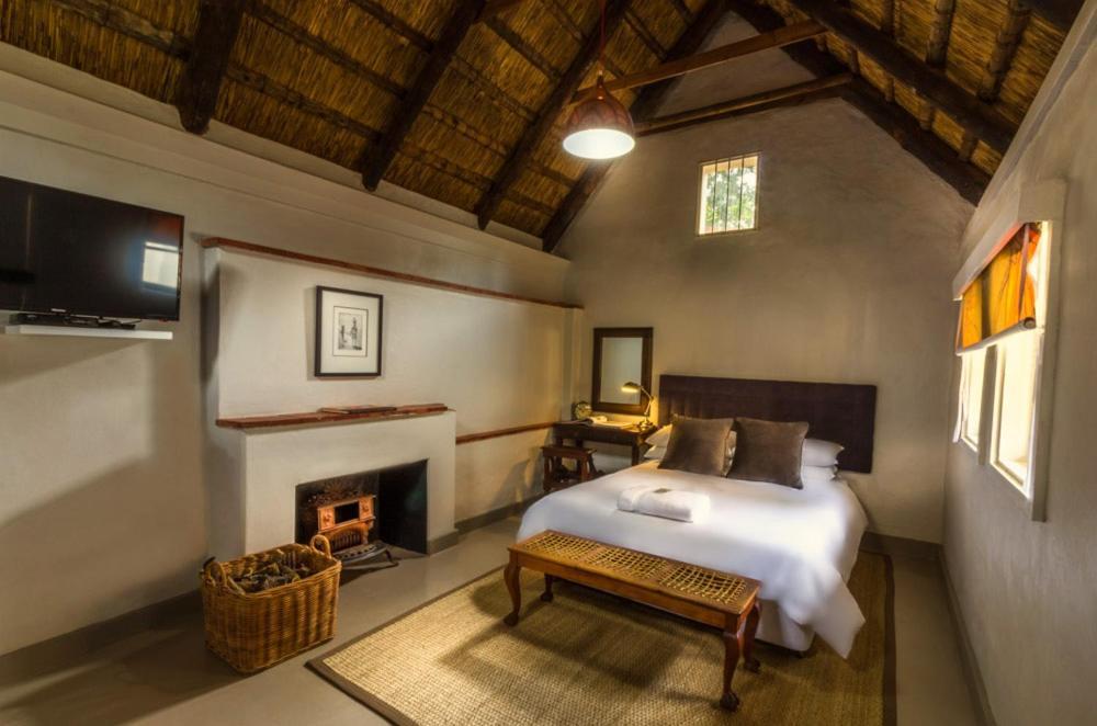 Hotel Pierneef'S Kraal Pretoria-Noord Exterior foto